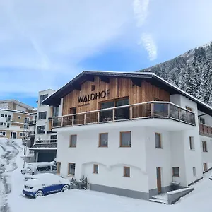 haus-waldhof.ischgl-hotels.net/